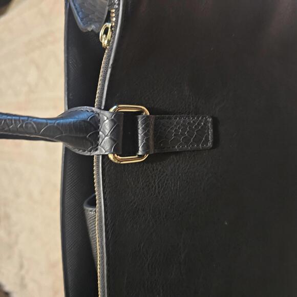 Call It Spring Black Tehachapi Tote Bag - Picture 5 of 9